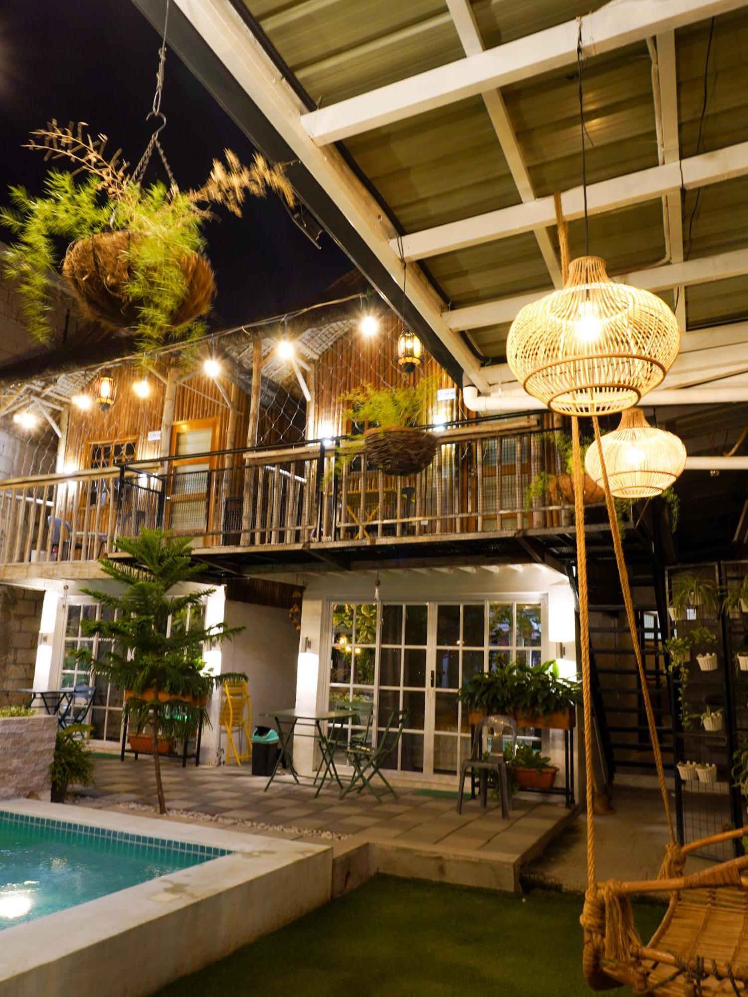 Urban Oasis Resort, Tarlac Exterior photo